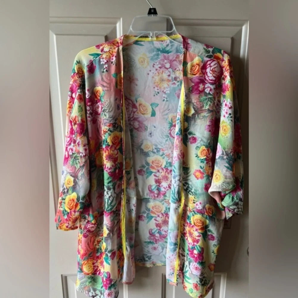 Pink Yellow Roses Flounce Kimono Jacket Robe | Romantic Boho EUC M/L OS? #1479
